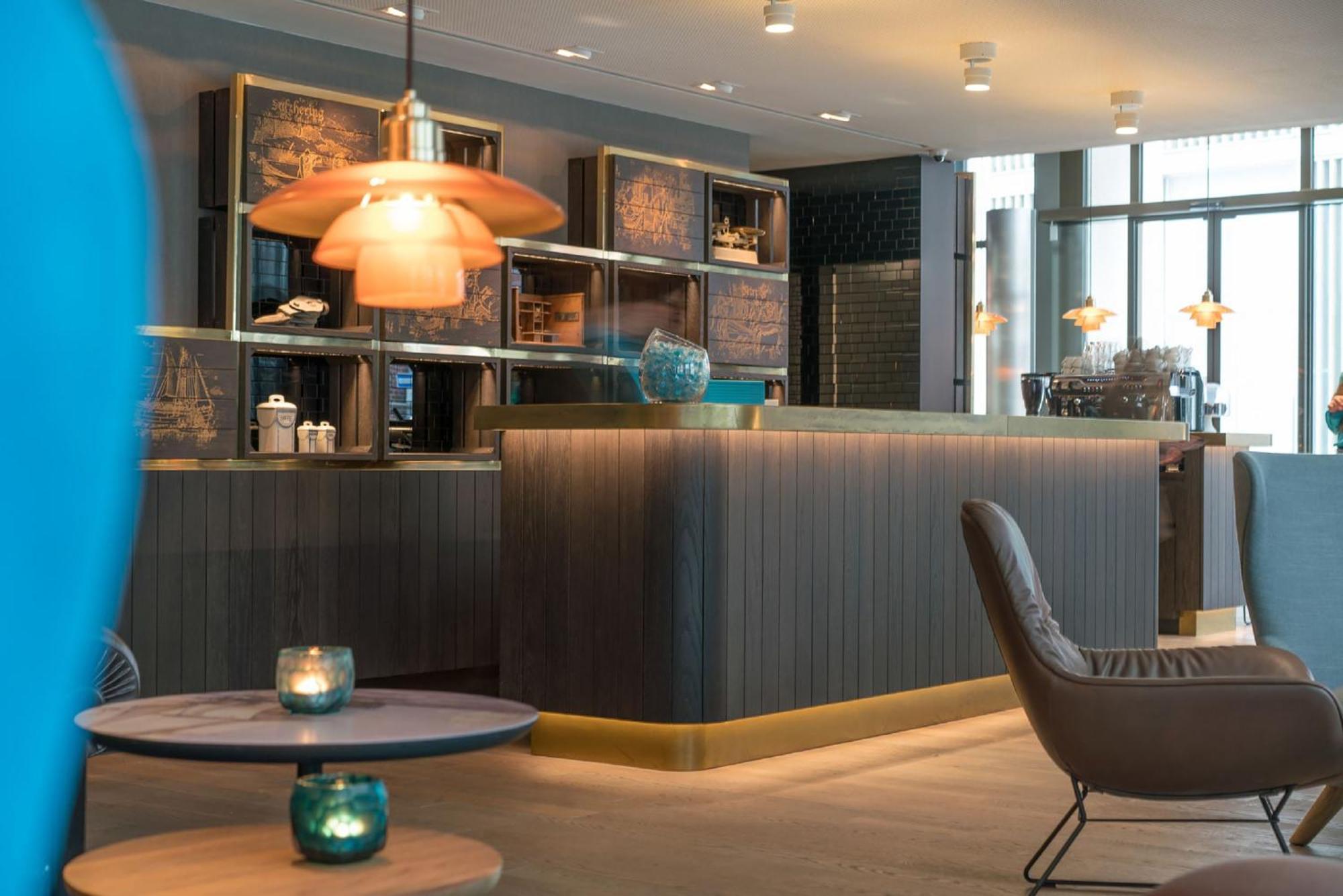 Motel One Luebeck Екстер'єр фото